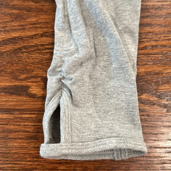 Lululemon gray work out capris - Picture 2 of 5